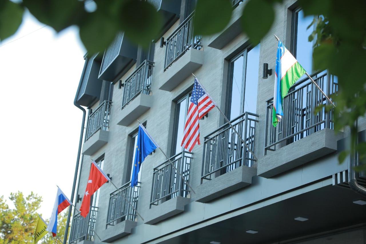 Human Hotel Taszkent Zewnętrze zdjęcie