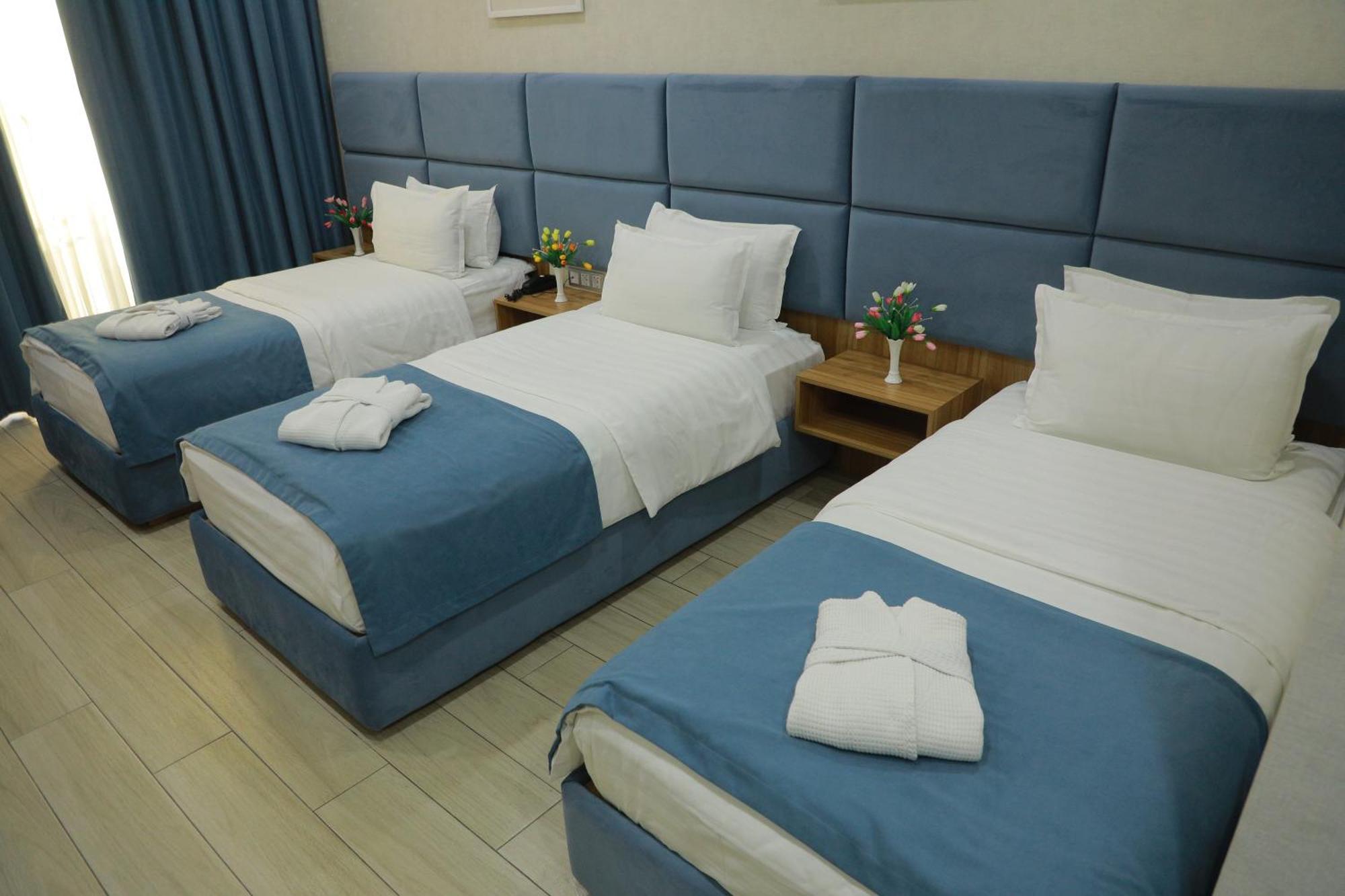 Human Hotel Taszkent Zewnętrze zdjęcie