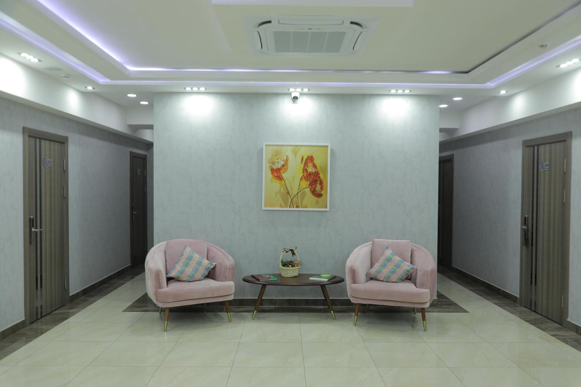 Human Hotel Taszkent Zewnętrze zdjęcie