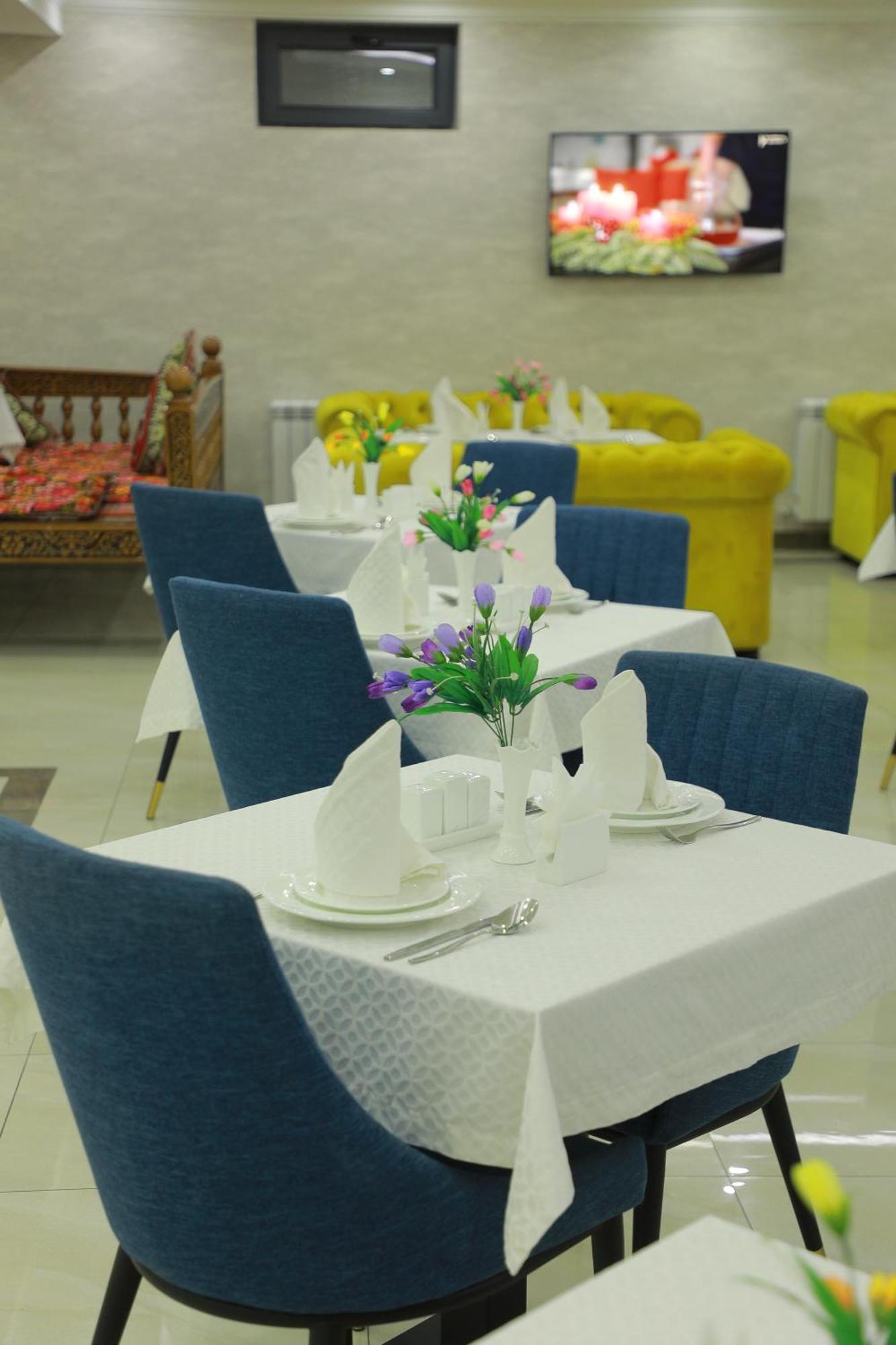 Human Hotel Taszkent Zewnętrze zdjęcie