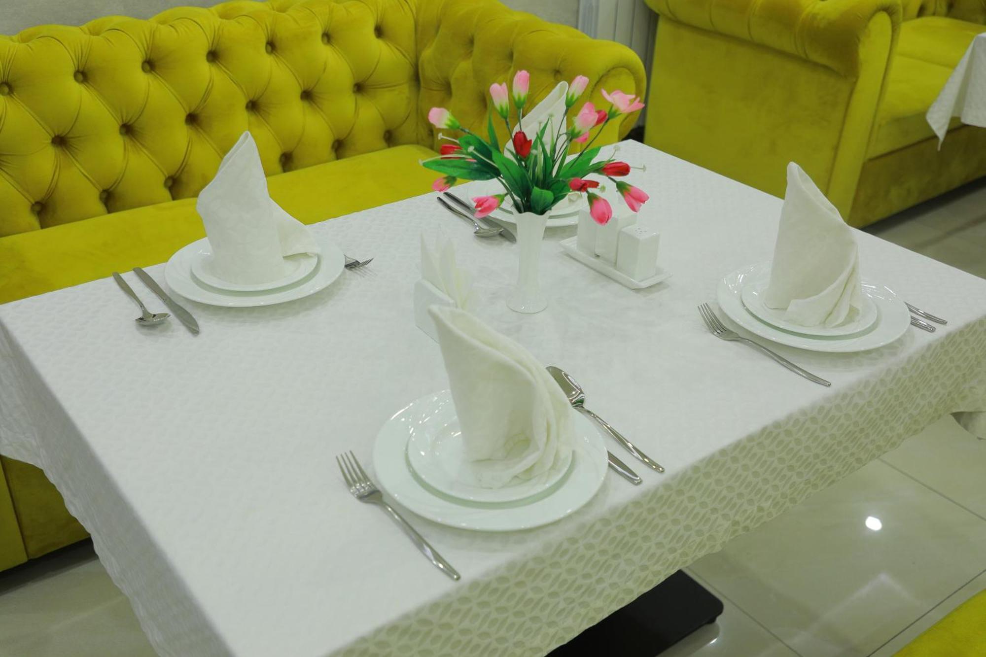Human Hotel Taszkent Zewnętrze zdjęcie