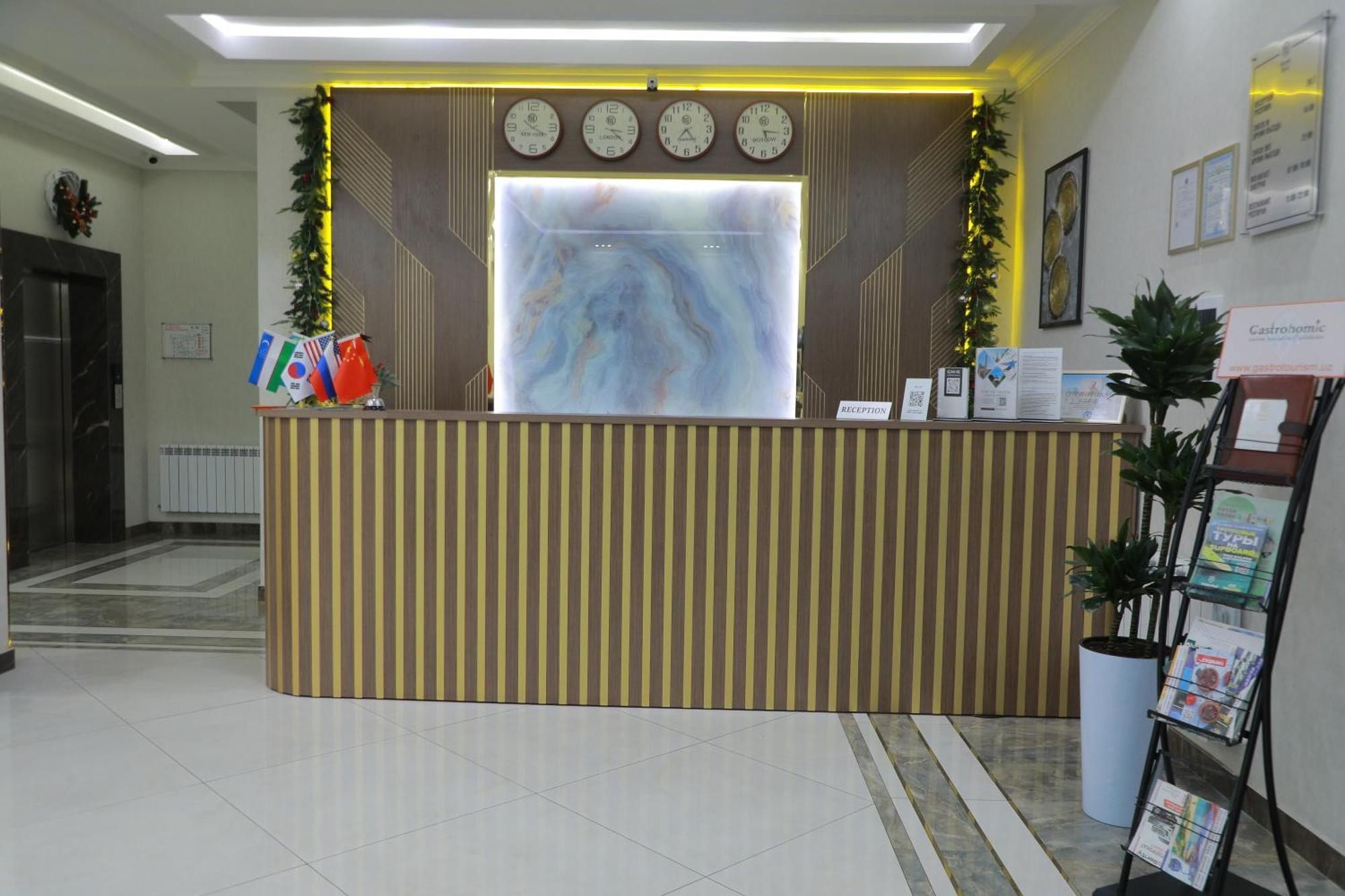 Human Hotel Taszkent Zewnętrze zdjęcie
